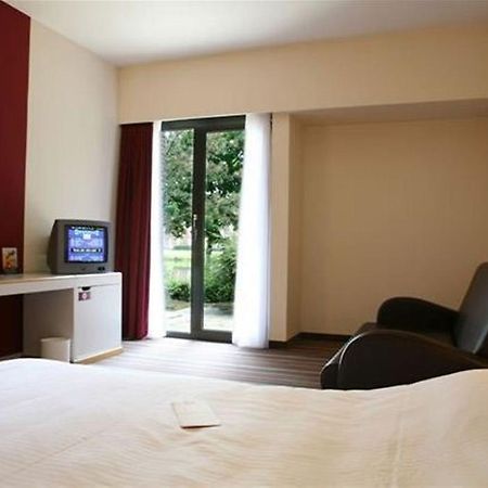 Hampton'S Hotel Namur Wépion Εξωτερικό φωτογραφία