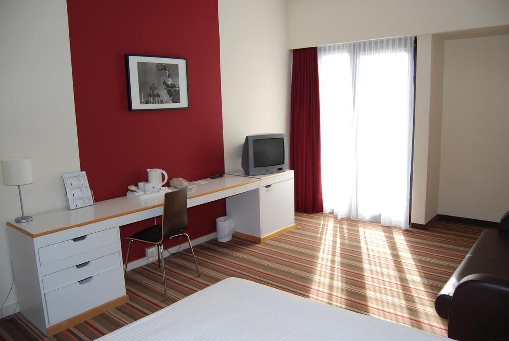 Hampton'S Hotel Namur Wépion Δωμάτιο φωτογραφία